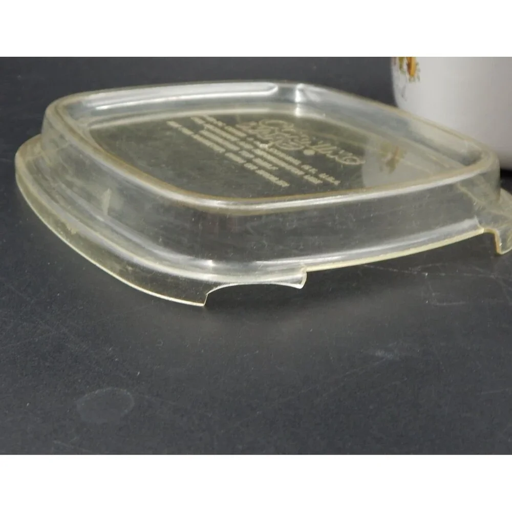 Corning Ware P-43-B Casserole Dish Spice Of Life Plastic Lid 700 ML Le Persil D